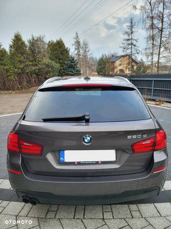 BMW Seria 5 520d xDrive Touring Luxury Line - 8