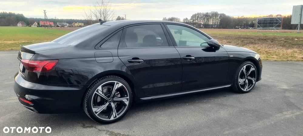 Audi A4 35 TFSI mHEV S Line S tronic - 11