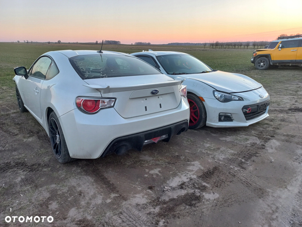 TOYOTA GT86 Subaru BRZ wykładzina tunel środkowy - 8