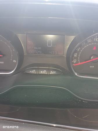 Peugeot 208 E-HDi 92 Stop&Start Active - 7