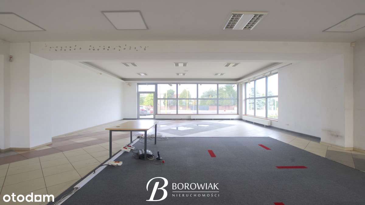 Lokal użytkowy - 134 m² | Dużo miejsc Parkingowych - Pełny obrazek: 3/9