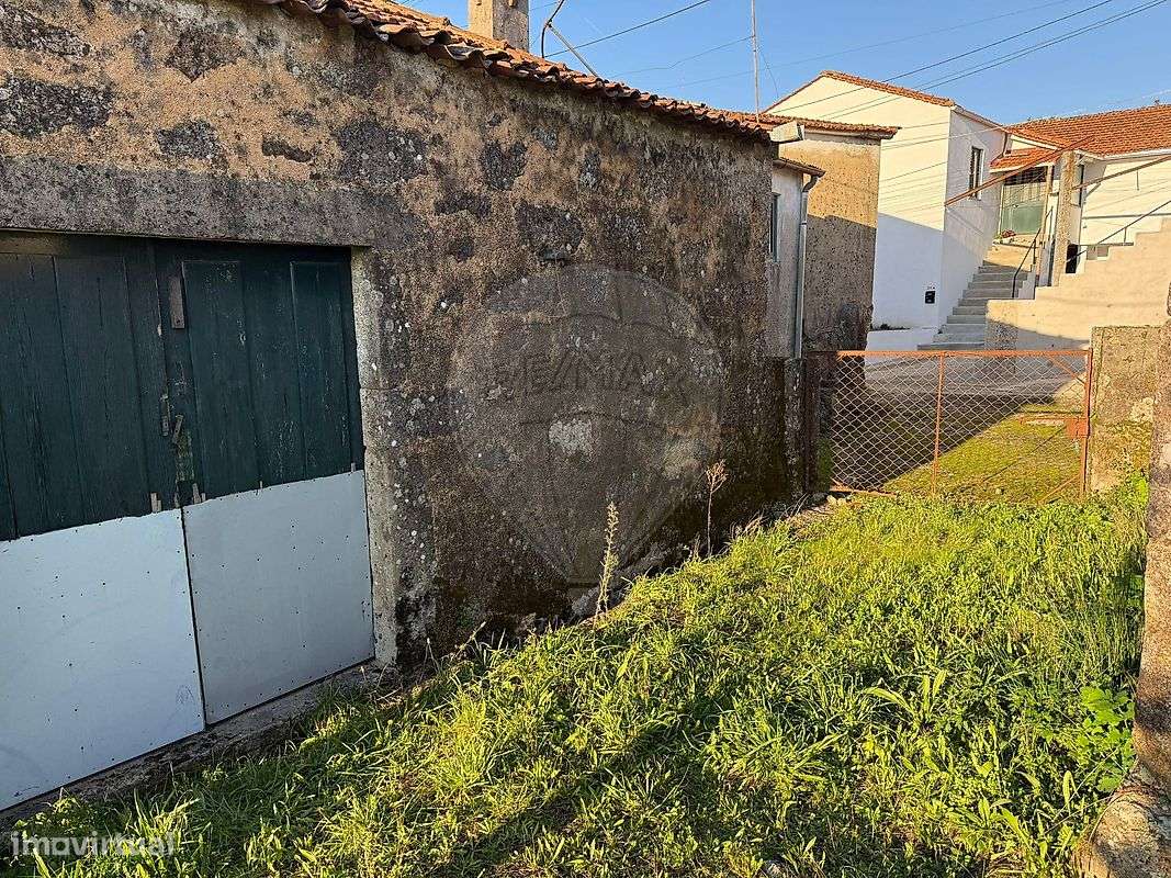 Moradia T1 para venda - Grande imagem: 5/7