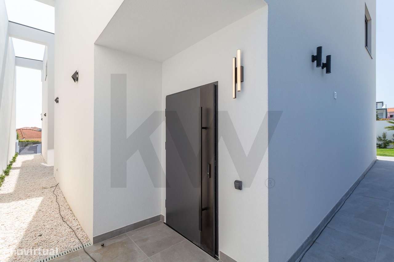 Moradia T4 em Cascais – Sofisticação, Conforto e Qualidade de Vida - Grande imagem: 5/59