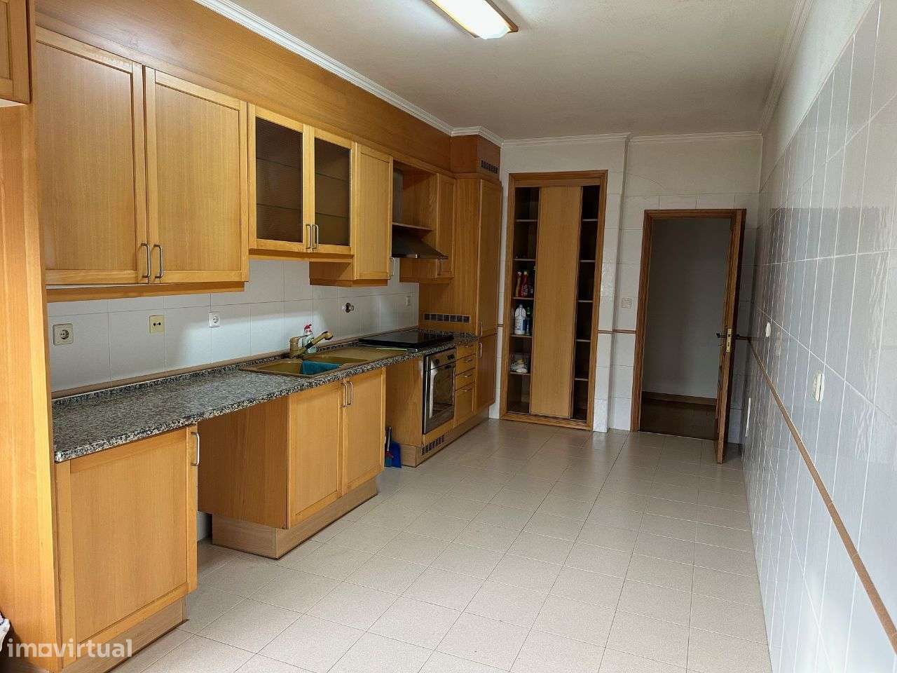 Apartamento T3 - Condominio Rosais de Alapraia-4