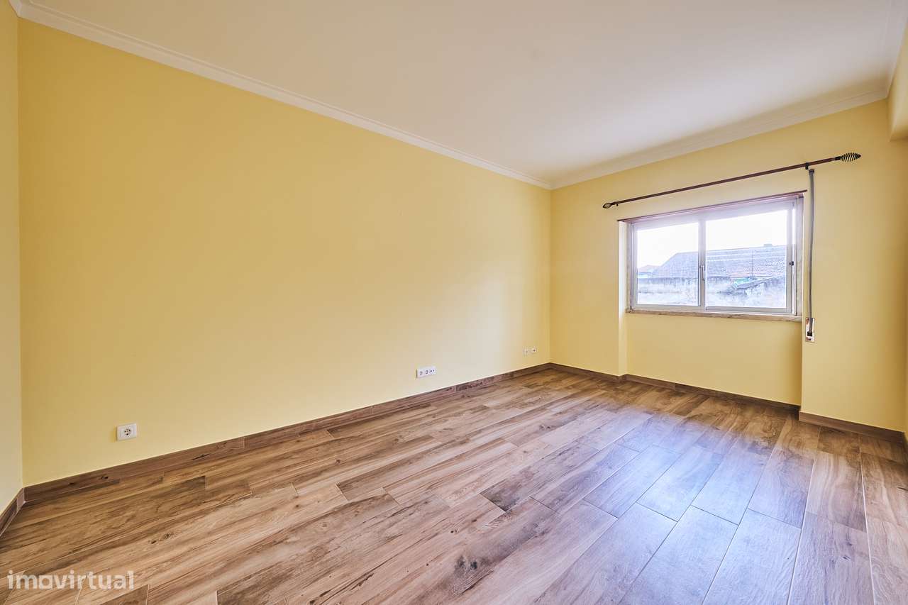 Apartamento T2 no Centro de Corroios - Grande imagem: 5/24