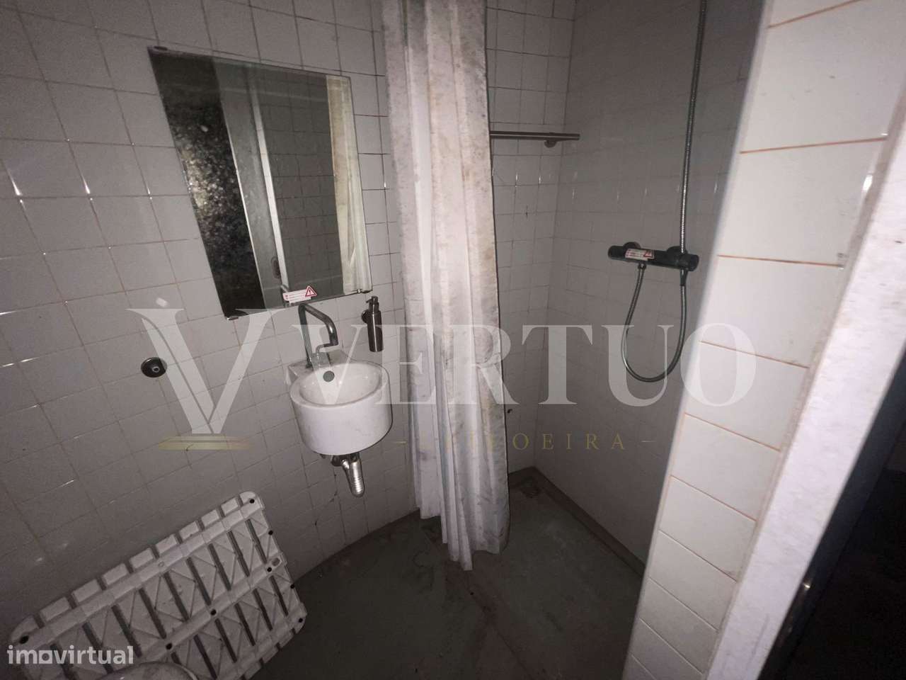 Moradia com Moinho de Vento e Piscina | Torres Vedras-26