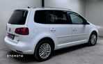 Volkswagen Touran 1.6 TDI DPF BlueMotion Technology DSG Trendline - 9