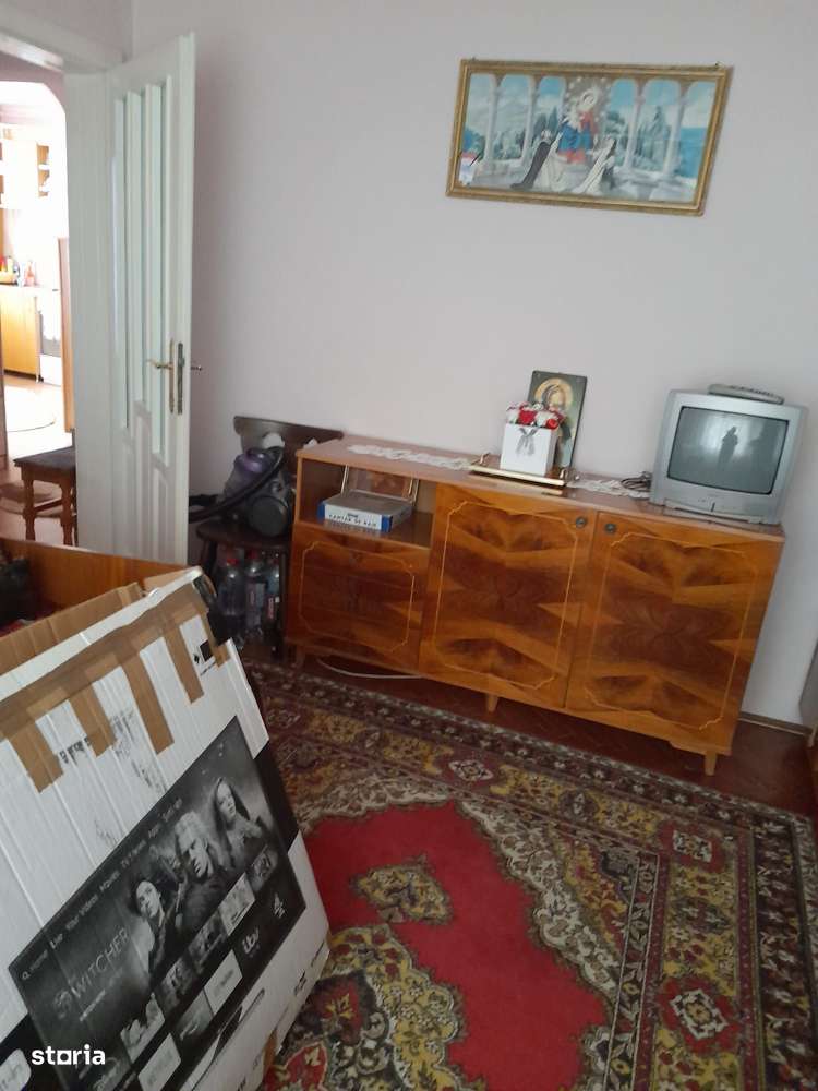 Ap. 3 camere et.3,  str. Castanului - Bistrita-12