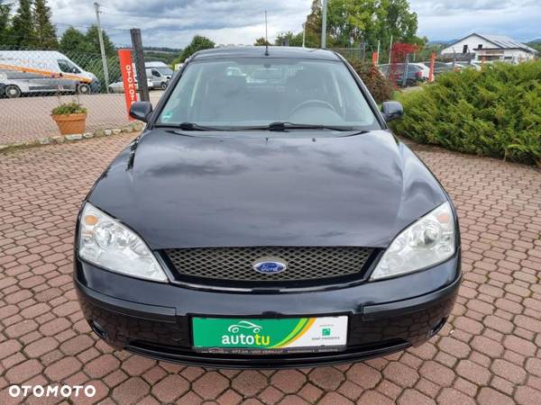 Ford Mondeo - 9