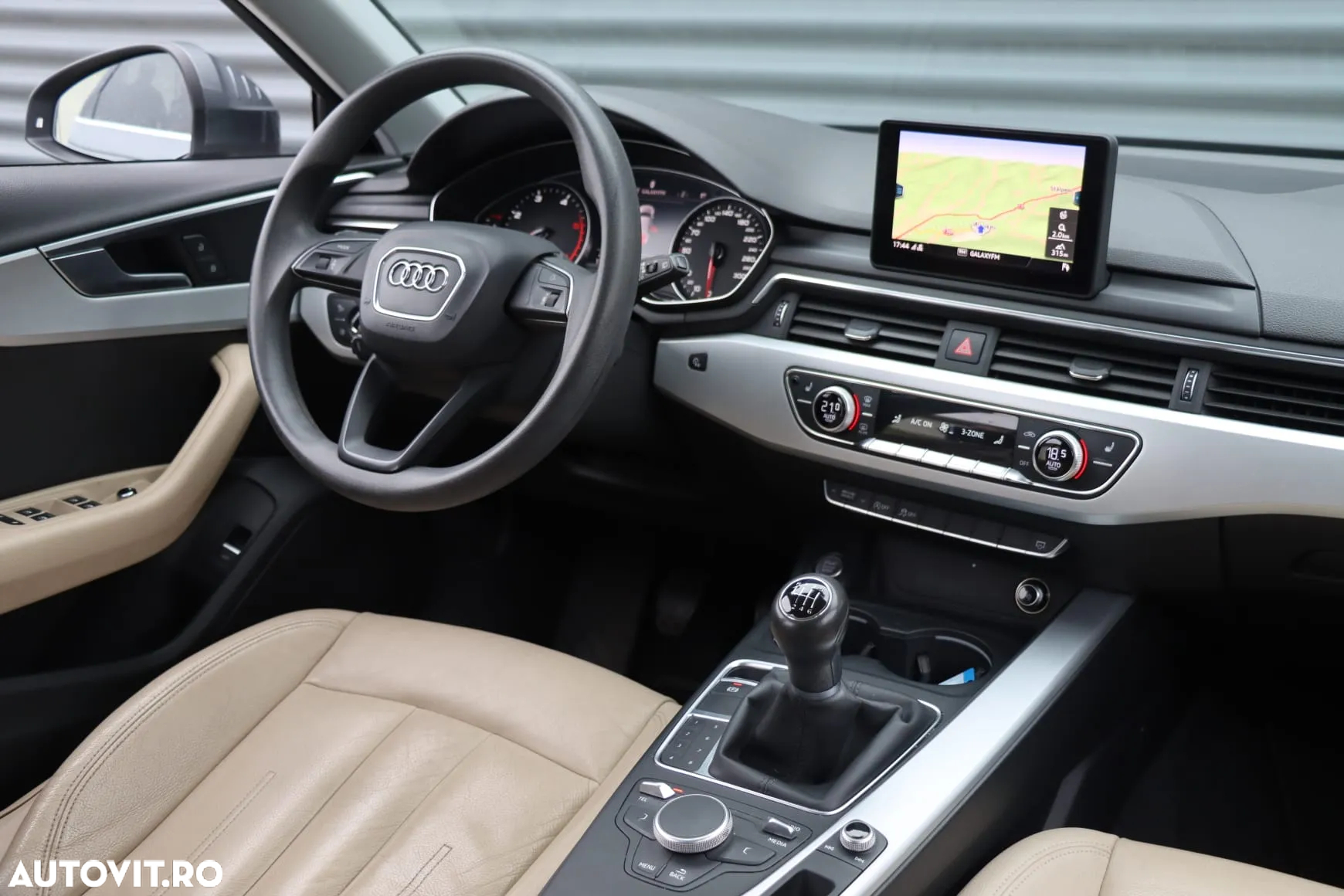 Audi A4 Avant 2.0 TDI ultra - 17