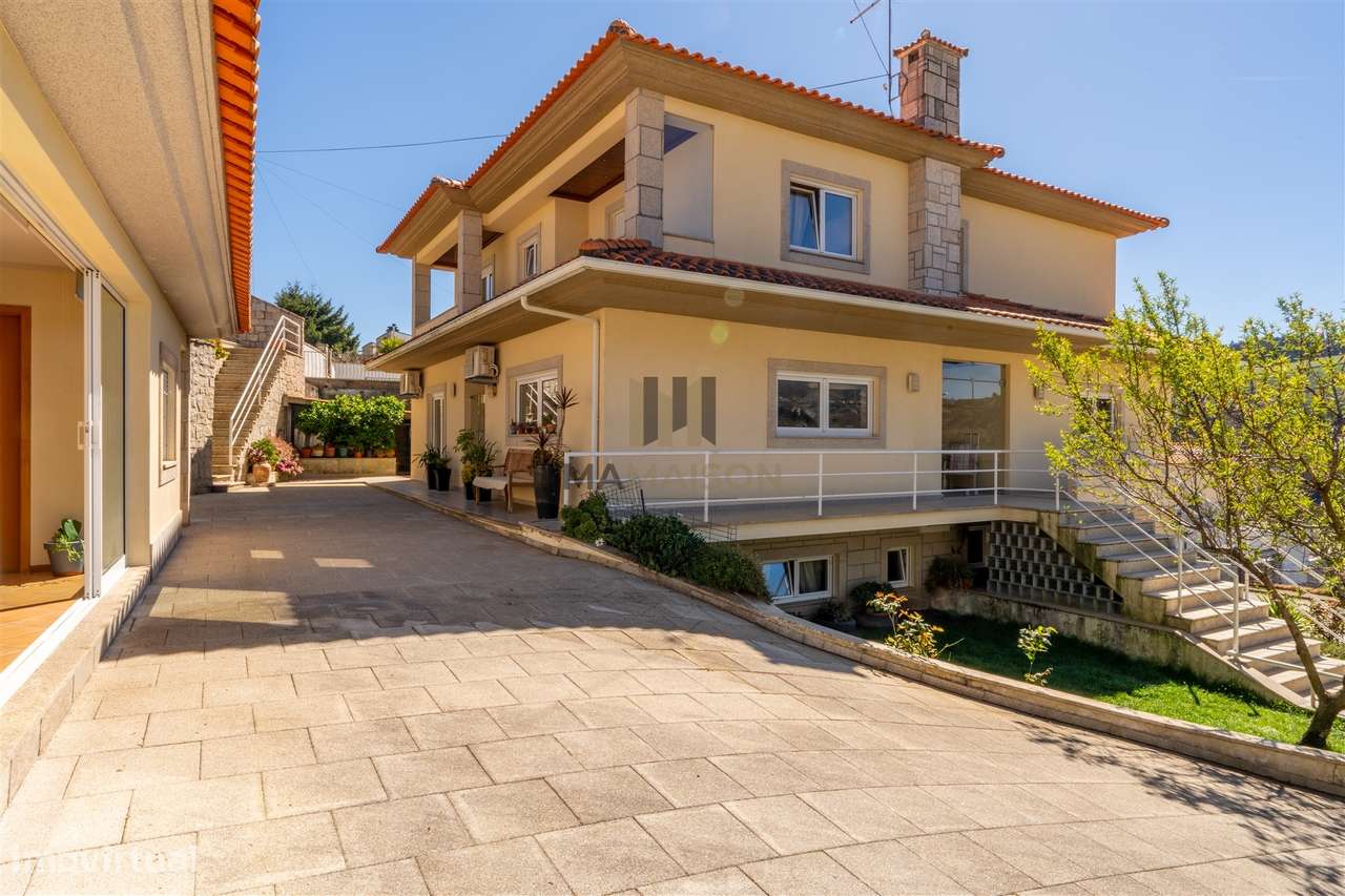 V5 AMOREIRAS | IMÓVEL DE LUXO | LAMEGO-7