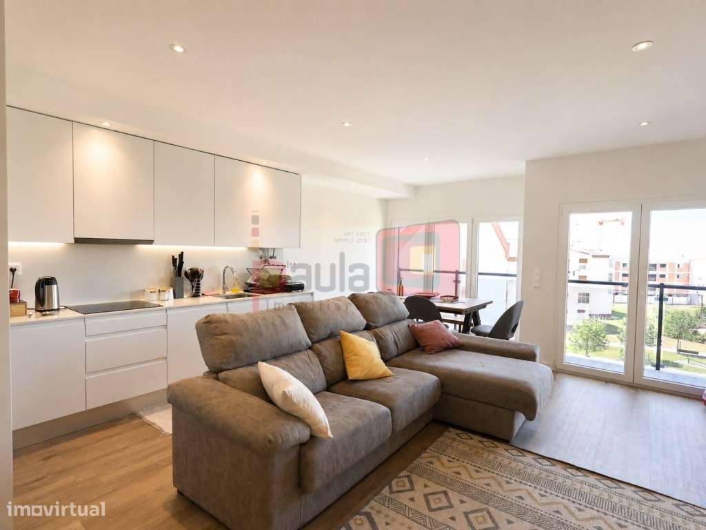 T2 + 1 DUPLEX SEMI-NOVO MONTIJO-13