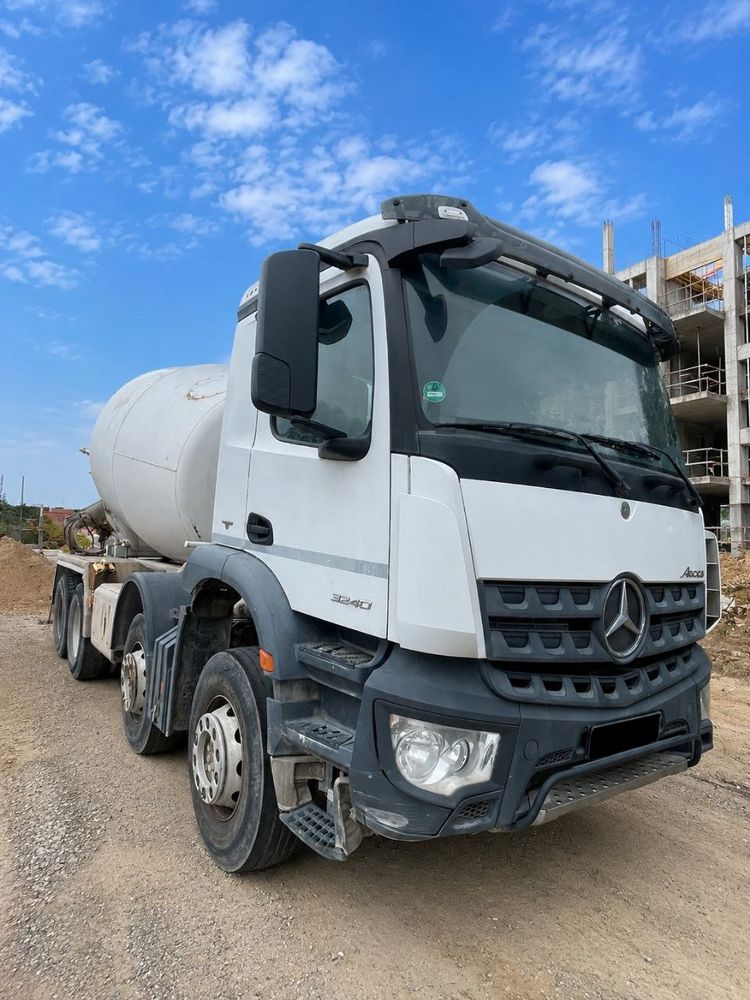 Mercedes-Benz Arocs 2017