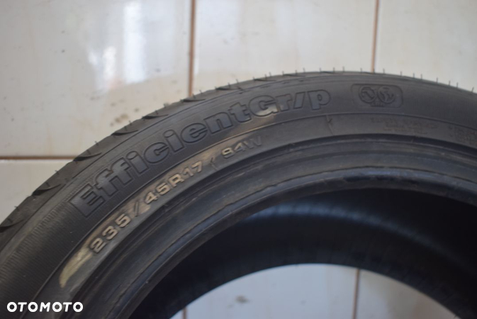 R17 235/45 Goodyear Efficient grip  Pojedyncza - 5