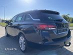 Opel Astra 1.4 Turbo Sports Tourer Active - 3