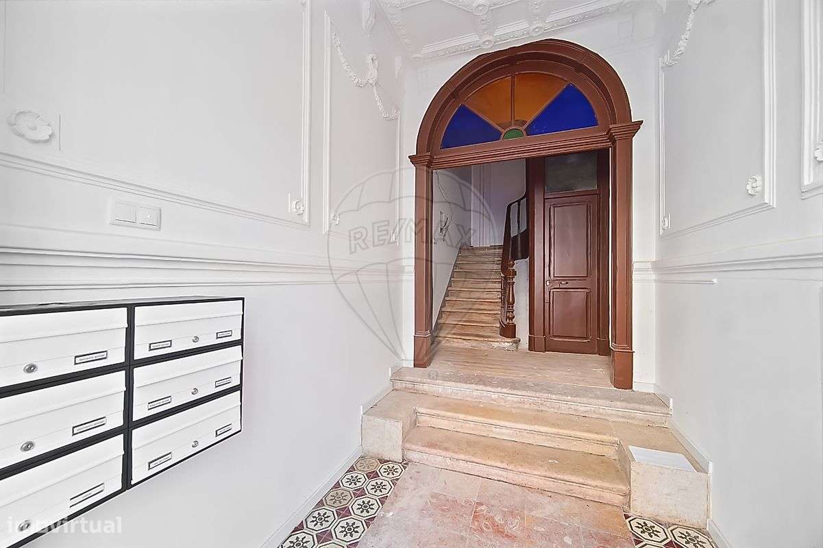 Escritório T6 para arrendamento - Grande imagem: 2/9