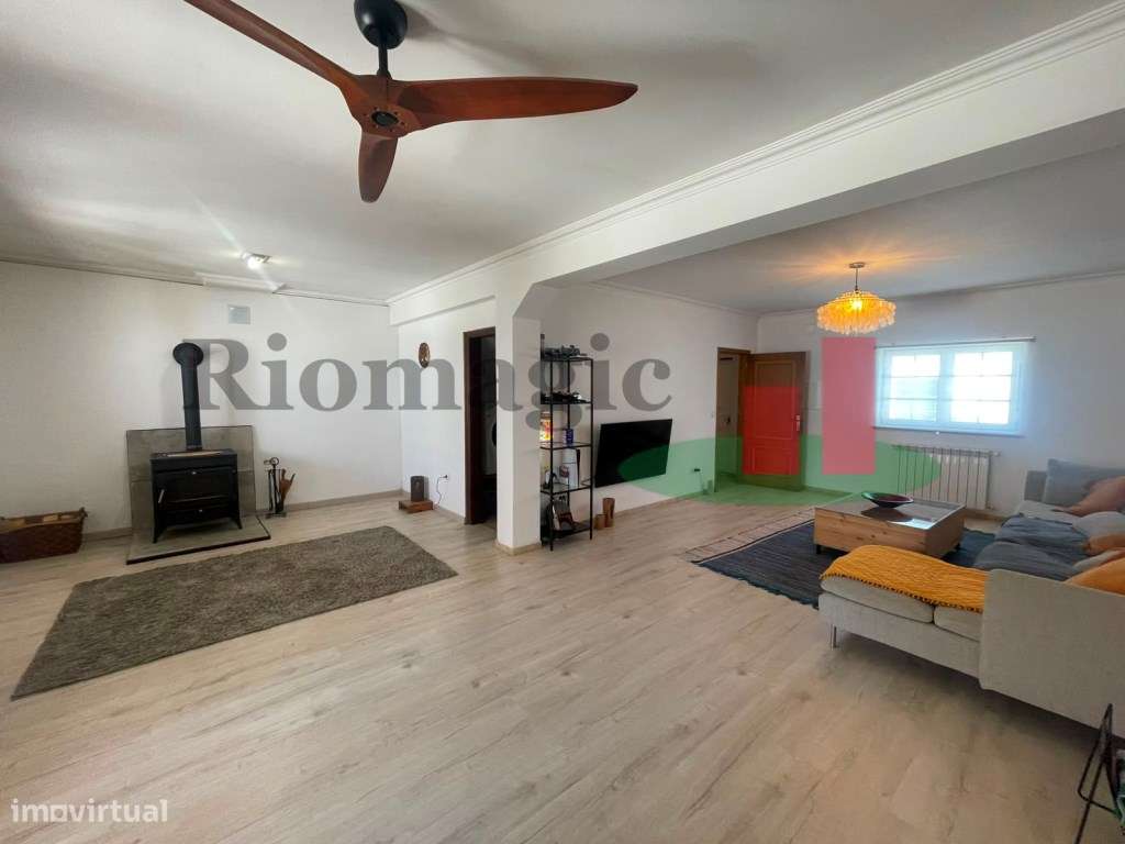 Moradia T5 com Logradouro, Terraço e Anexo em Correias - Outeiro da...-9