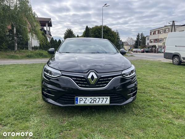 Renault Megane 1.5 Blue dCi Intens - 10