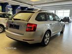 Skoda Octavia Combi Diesel 1.6 TDI Ambition - 2