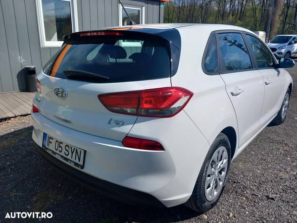 Hyundai I30 1.4 100CP 5DR M/T Comfort - 3