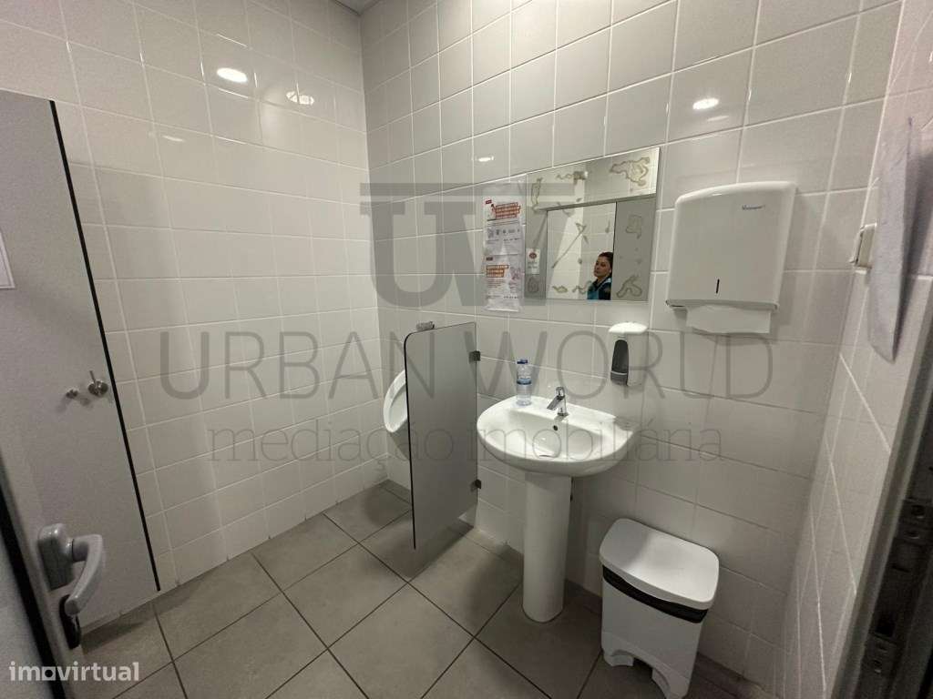 Armazém Industrial, Nelas - Canas de Senhorim, 4.279 m²-33