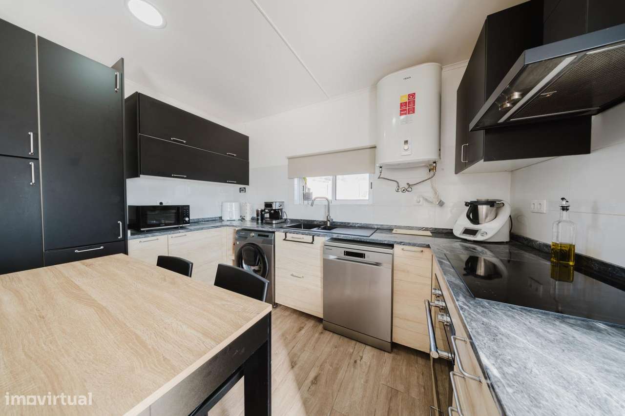 Moradia T2 com Anexo T1 Independente | Terreno 898 m2 | Renovada |... - Grande imagem: 5/44