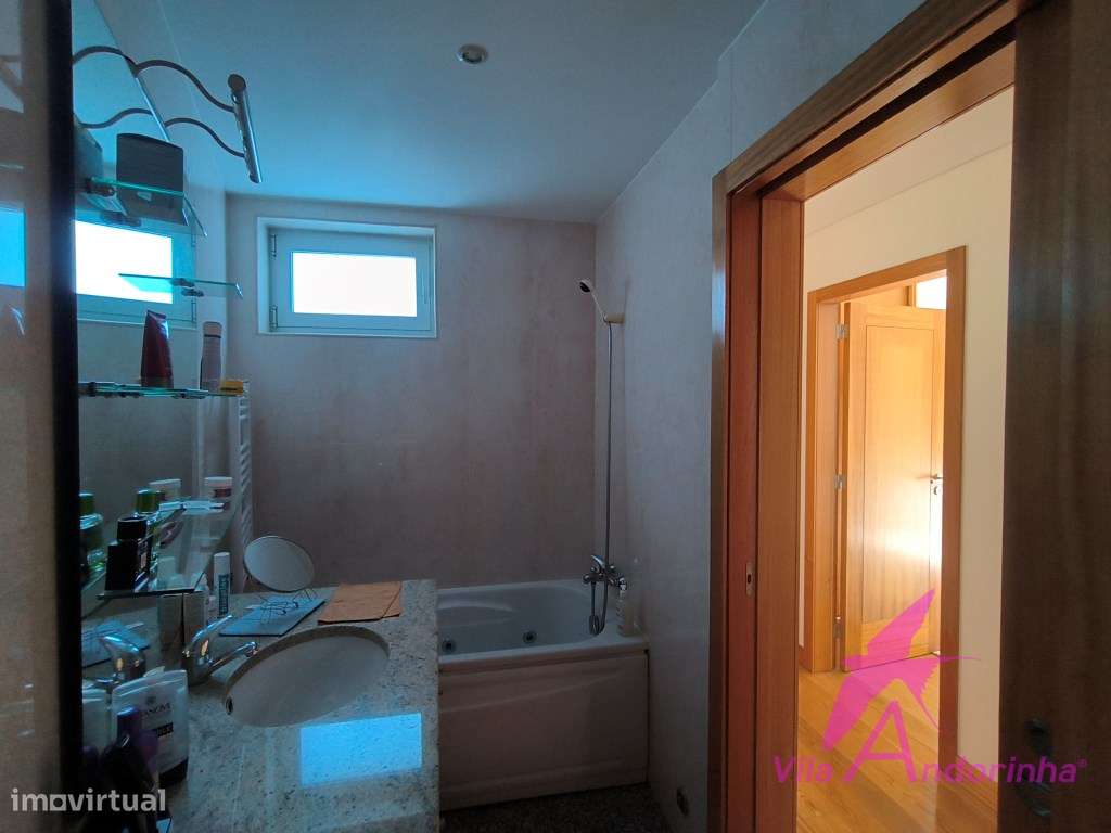 Moradia T3 Independente a 10 minutos da praia e a 15minutos do cent...-21