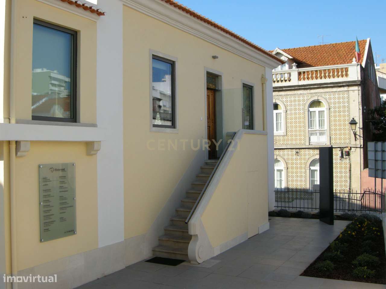 Prédio reabilitado no Centro histórico de Oeiras-5