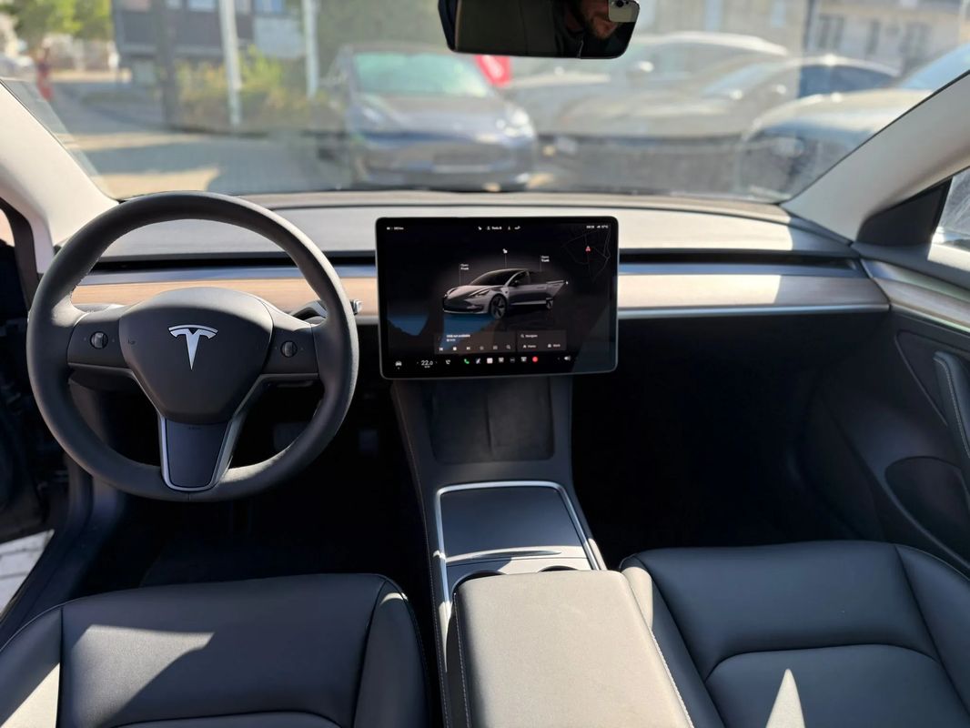 Tesla Model 3 Langstreckenbatterie RWD - 28