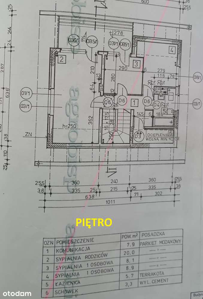 Dom z potencjałem w cichym miejscu-13