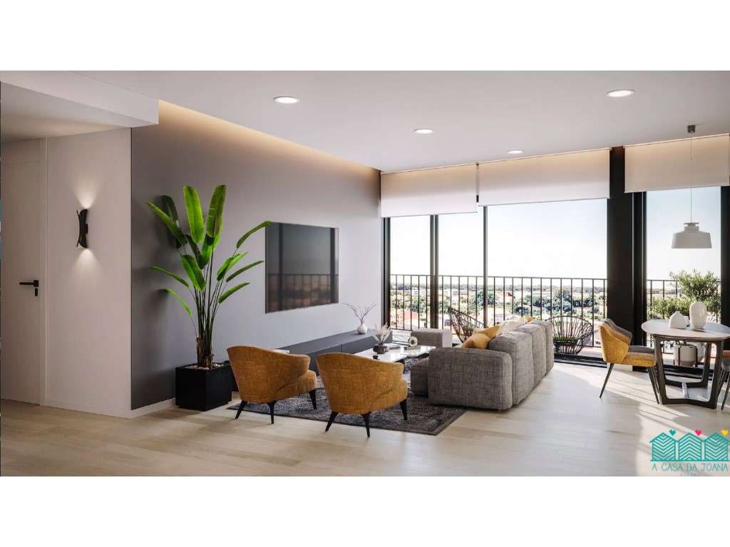 Apartamento T5 Duplex com Lugares de Garagem em Aveiro - Grande imagem: 2/14