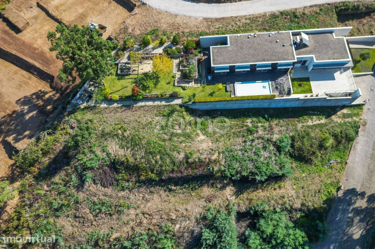 Terreno para moradia térrea com piscina em Vila Nova de Cerveira - Grande imagem: 5/18