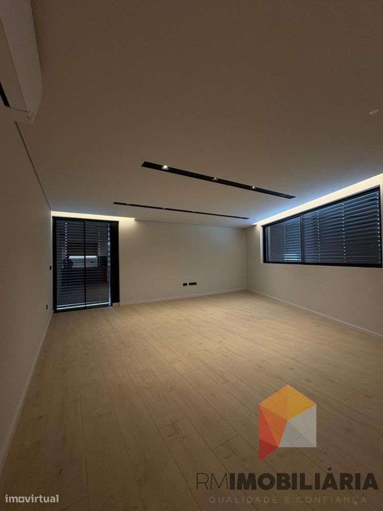 Apartamento T4 NOVO em São Cosme, Gondomar-15