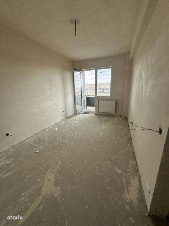 Apartament de 3 camere semifinisat, 62 mp, balcon 12mp, zona Terra - Imagine principală: 2/6