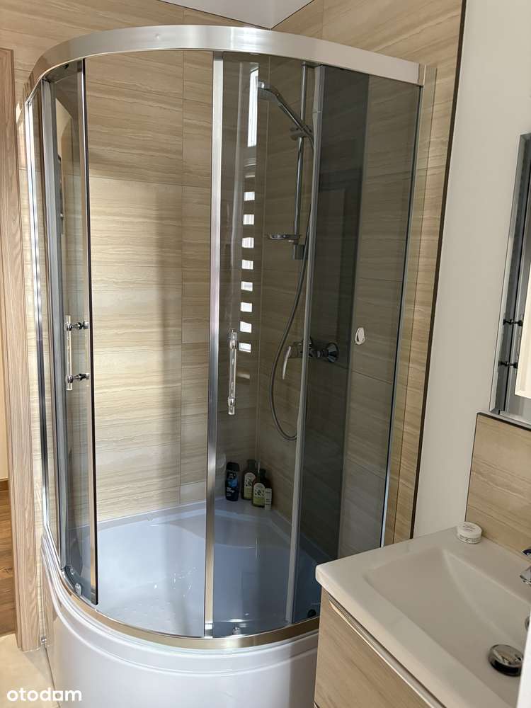 Mieszkanie po generalnym remoncie-7