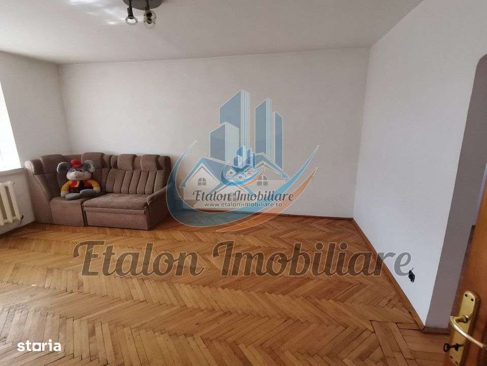 Apartament 4 Camere, decomandat, 104mp, Maratei - Imagine principală: 5/10