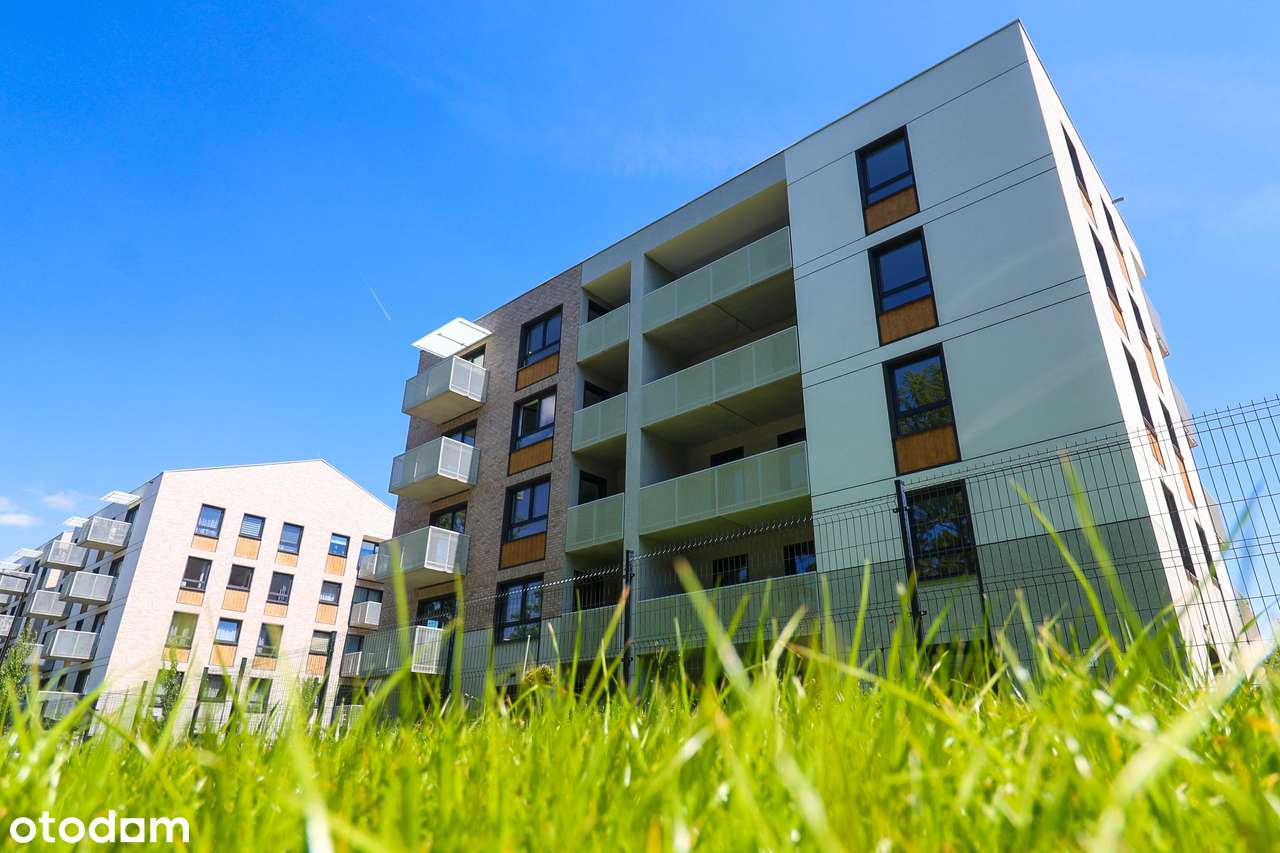 4 pok.+miejsce w garażu z ładowarką+komórka - Pełny obrazek: 1/7