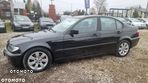 BMW Seria 3 316i - 24