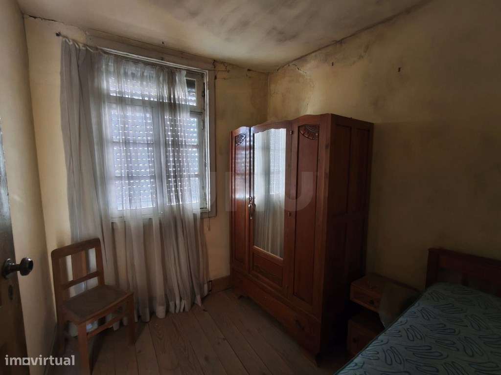 Casa com grande potencial de valorização - Ideal para remodelar-9