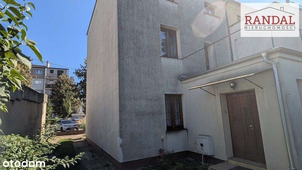 Dom blisko centrum-10