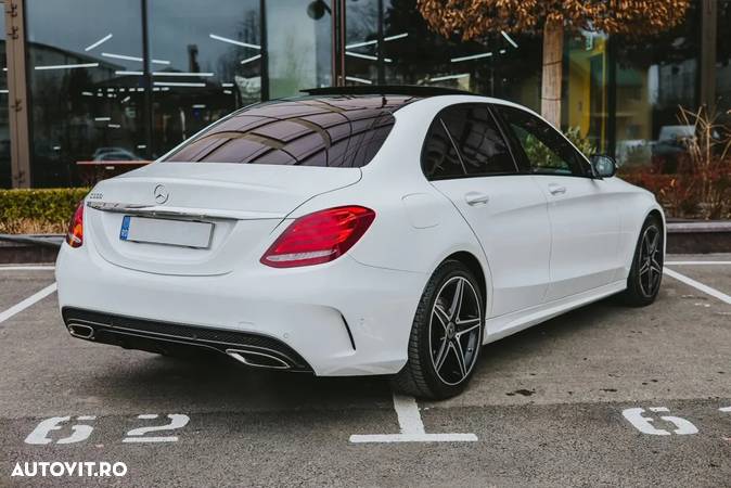 Mercedes-Benz C 300 T 9G-TRONIC AMG Line - 6