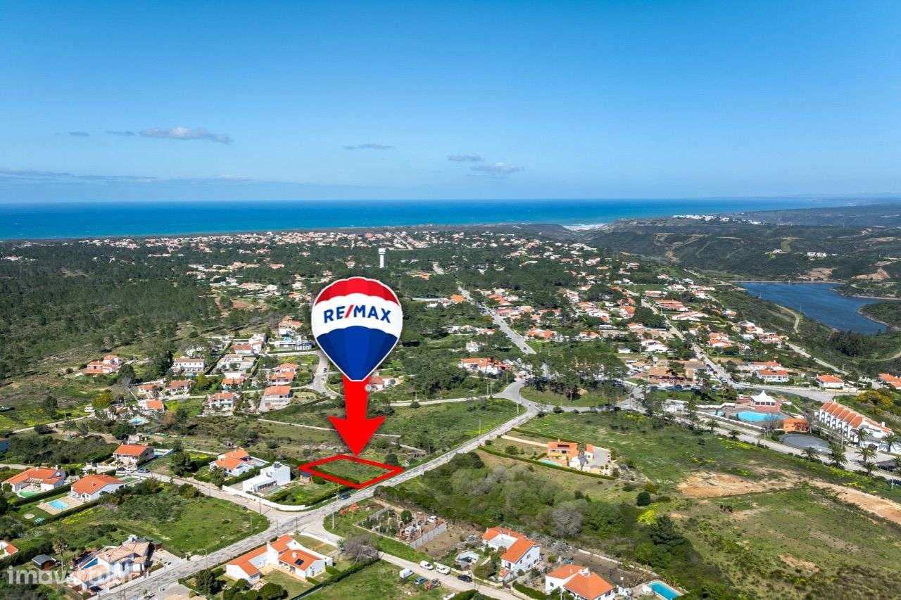 Lote de terreno urbano com área total de 970 m2 - Vale da Telha - Grande imagem: 1/10