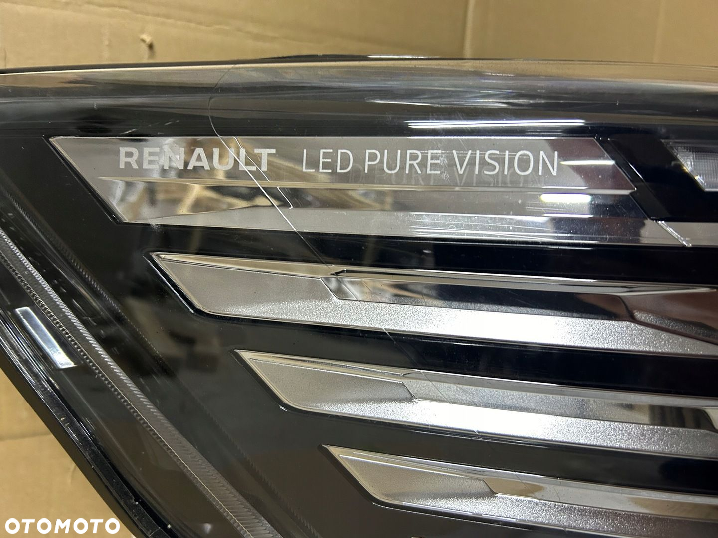 LAMPA PRAWA PRAWY FULL LED RENAULT TRAFIC 3 III LIFT 2021- 260102899R - 2