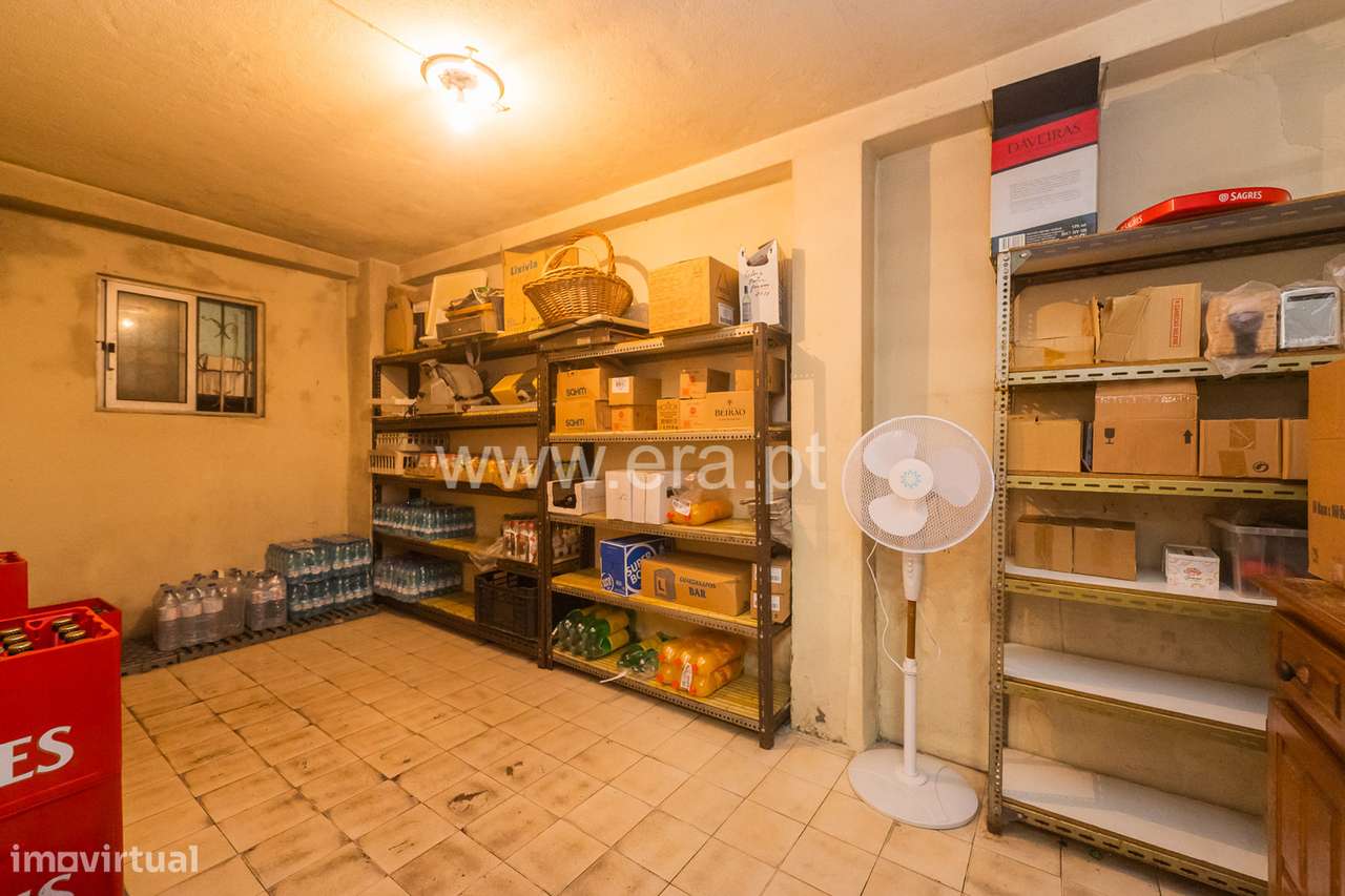 Trespasse - Restaurante / Café em Odivelas-35