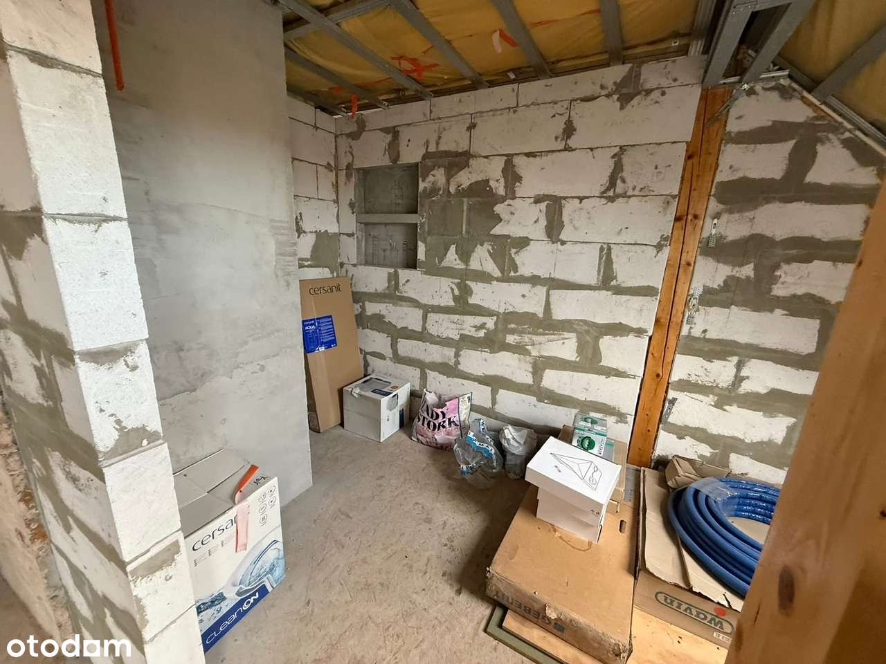 Dom w zabudowie szeregowej PACZKÓW-17