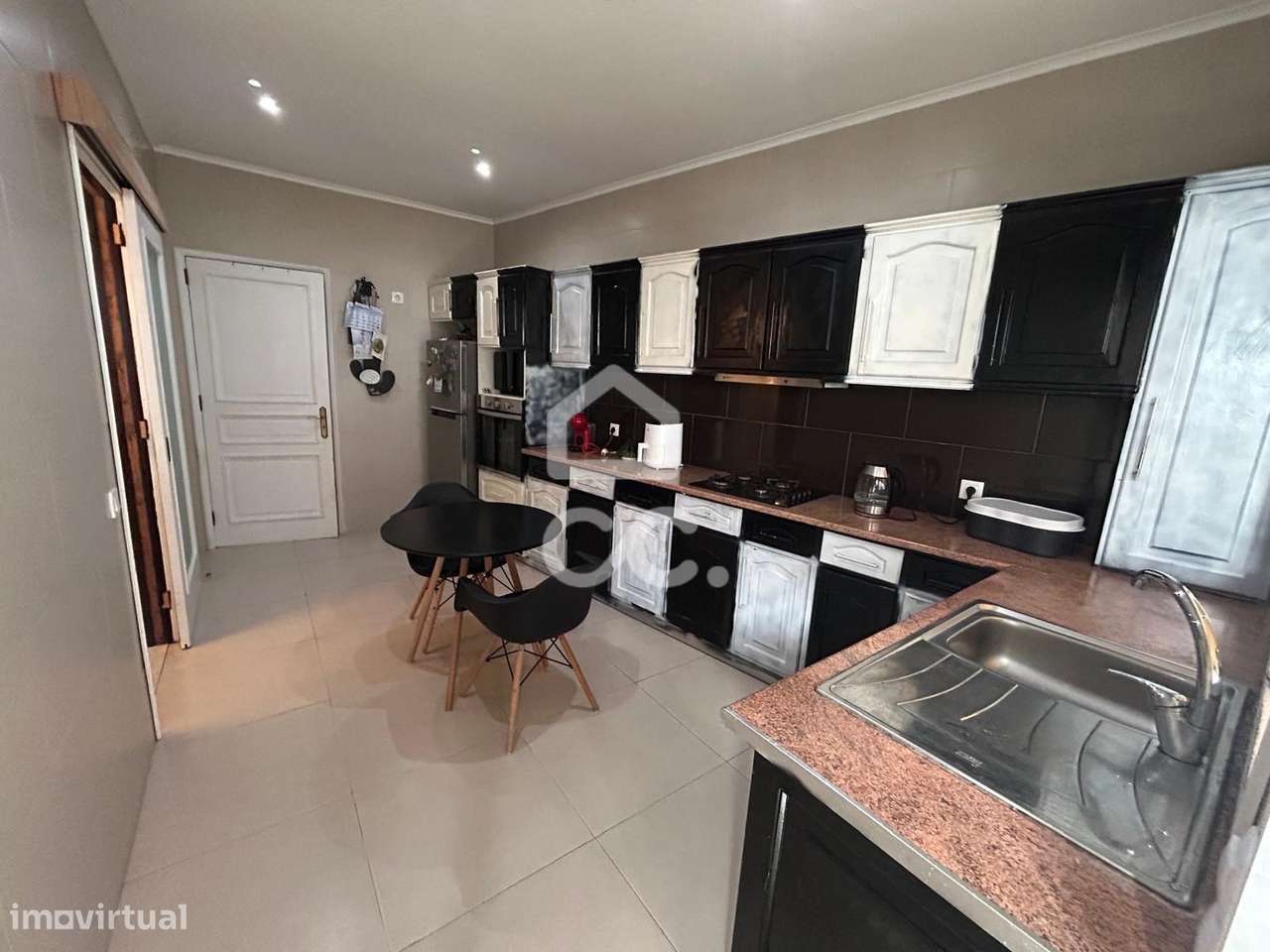 Moradia com 4 Quartos - Matriz -Ribeira Grande-9