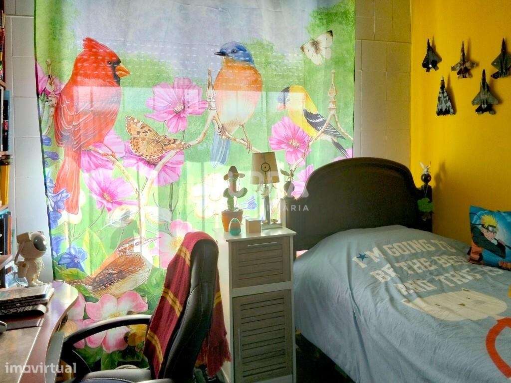 T2 Duplex no coração de Caldas da Rainha  Luz, espaço e autenticidade-13