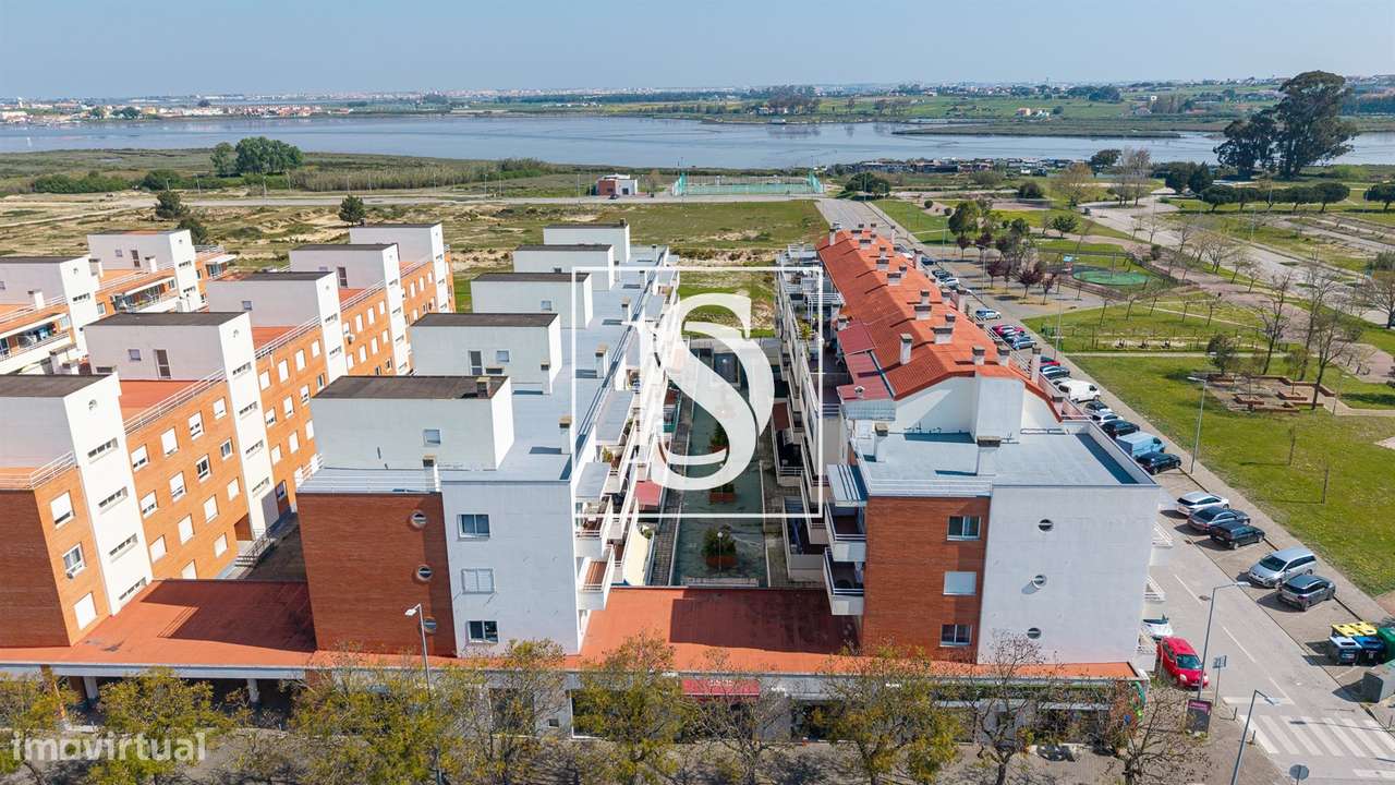 MAGNIFICO T4 DUPLEX URBANIZAÇÃO FONTE DA PRATA-52