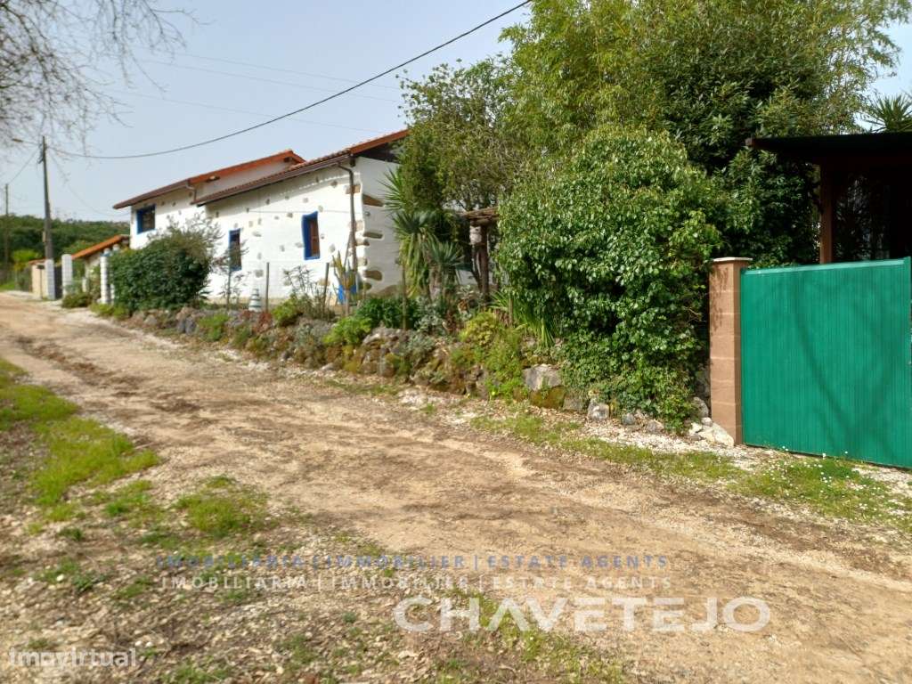 Charmosa casa de campo com 2 quartos, uma casa de banho, sala, cozi... - Grande imagem: 5/60