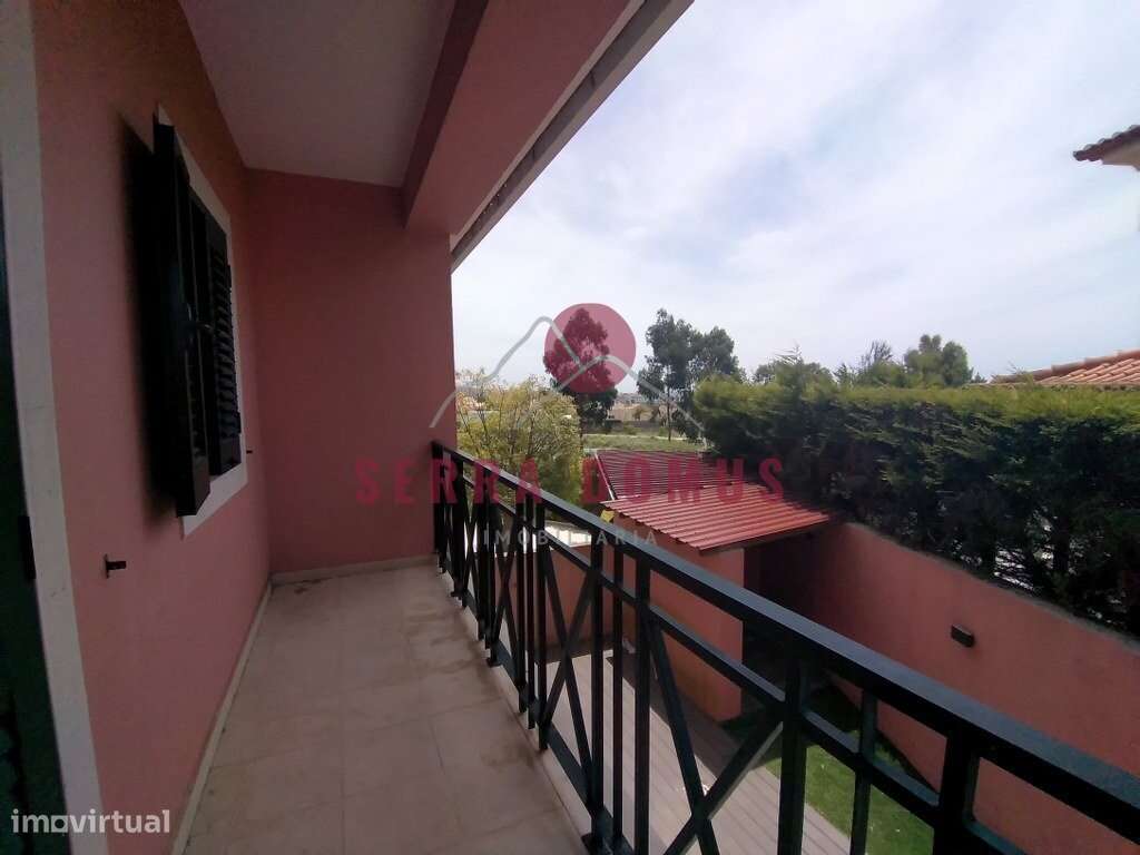 Excelente moradia em Albarraque (Sintra)-30
